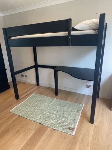 Sleeper with desk - with, (aspace)