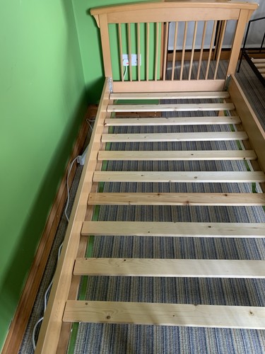 Single bed frame with - frame,
